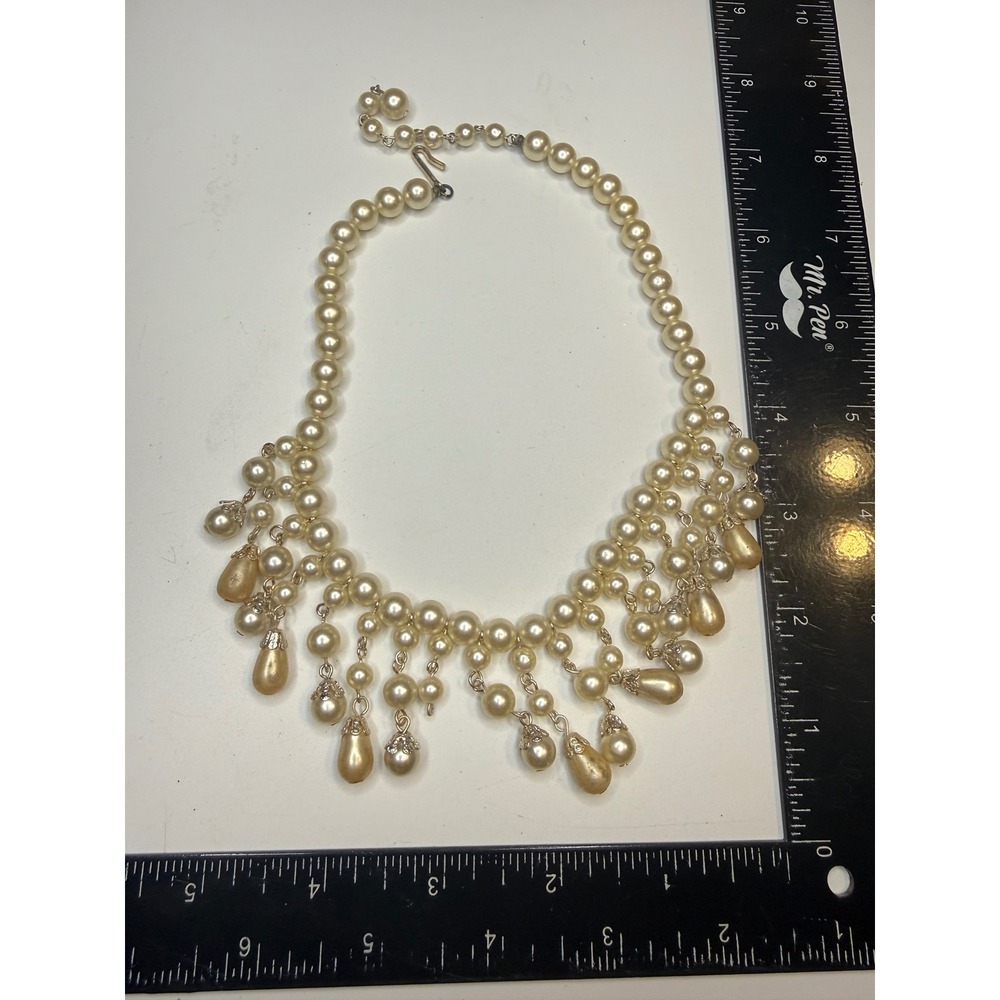 Vintage Japan Faux Pearl Bib Necklace Cream Draped Teardrop Statement Mid Cent
